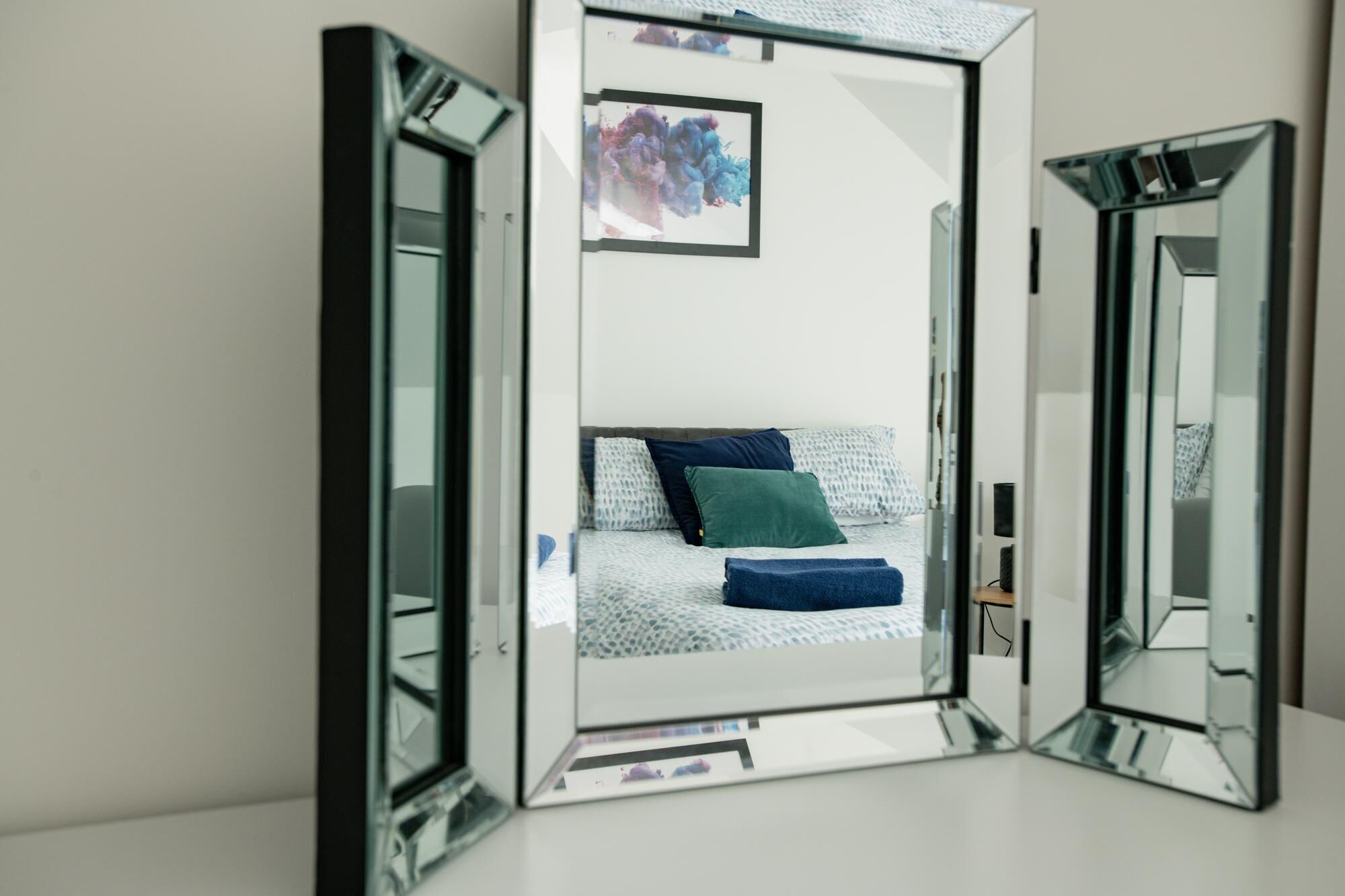 3 bedrooms, iron/ironing board, WiFi (free), bed sheets
