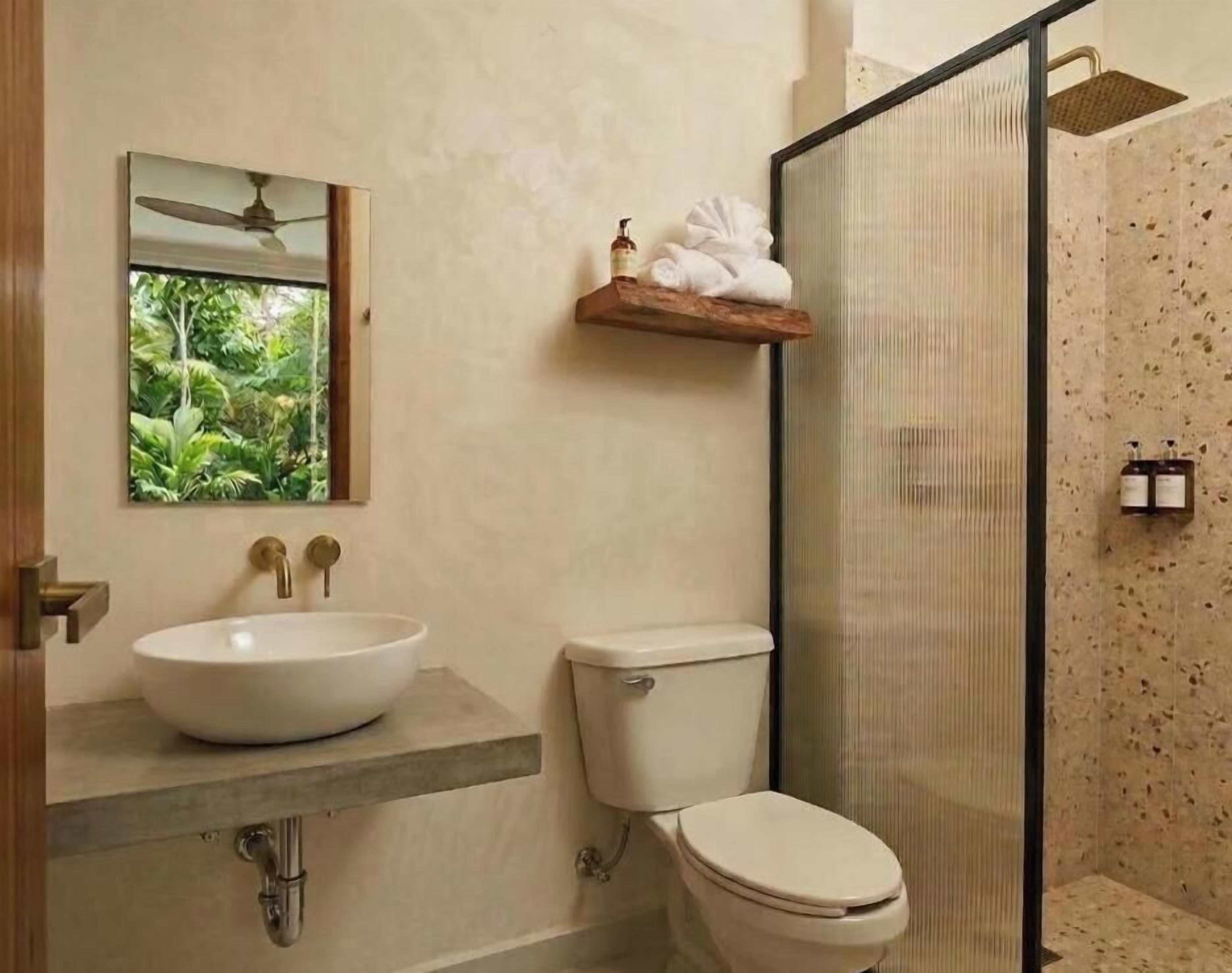Habitacion Suite  | Bilik Mandi | Pancuran mandi, tuala disediakan, sabun, syampu 