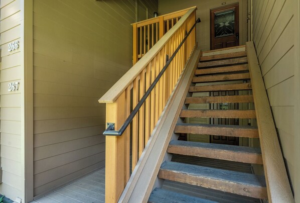 Interior - Charming Snowcreek Meadow Unit w/ Views (Mammoth Lakes)