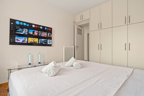 1 bedroom, Internet - Zeta s House 550m From Agios Antonios Metro (Peristeri)