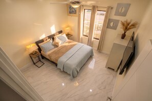 3 Schlafzimmer, Bügeleisen/Bügelbrett, WLAN, Bettwäsche