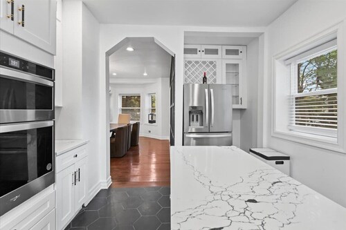 The Beverly Hills of Chicago Luxury Stay