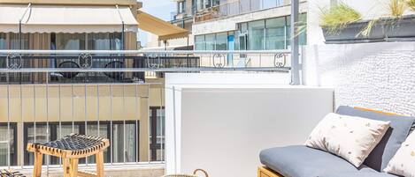 Superior suite, balkon, uitzicht op bergen | Terras