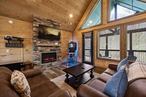 Fernseher, Kamin, Videospiele