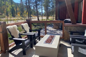 Terrace/patio - All Seasons Retreat | Keystone | Private Hot Tub (Keystone)