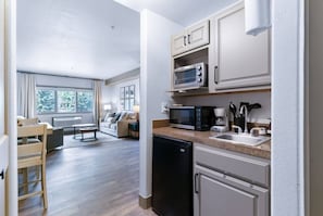 Interior - SkiStone Studio | Steps to the Slopes | Sleeps 4! (Keystone)