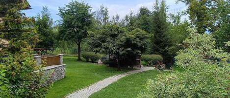 Classic Apartment | Property grounds