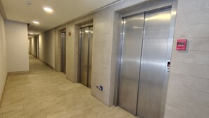 Apartment | Interior - Oceana Suites Briones Luco La Cisterna (La Cisterna)