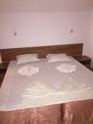 1 Schlafzimmer, Bügeleisen/Bügelbrett, WLAN, Bettwäsche