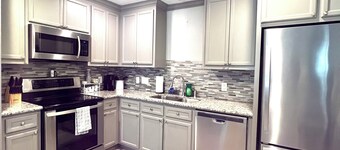 Cozy Graceful 2BR Near Downtown Houston