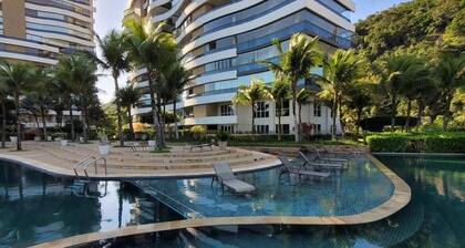 Spectacular beachfront property in Riviera -Ocean views & resort-style amenities