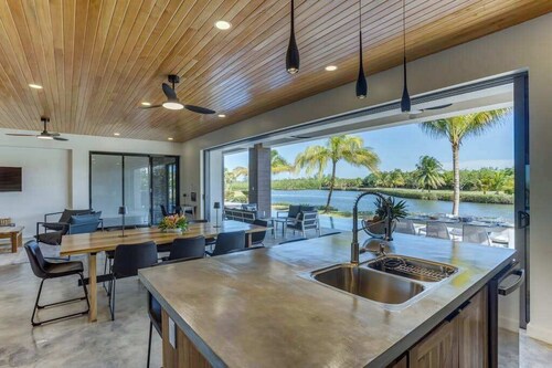 Spacious villa retreat with private pool, rooftop deck, kayaks, and pet-friendly perks