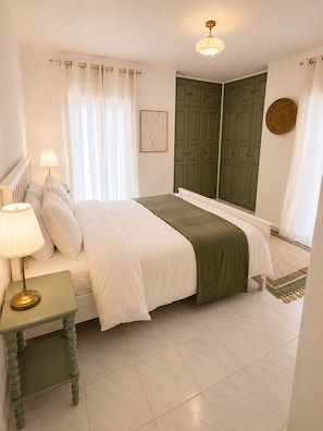 3 Schlafzimmer, Bügeleisen/Bügelbrett, Reisekinderbett, WLAN