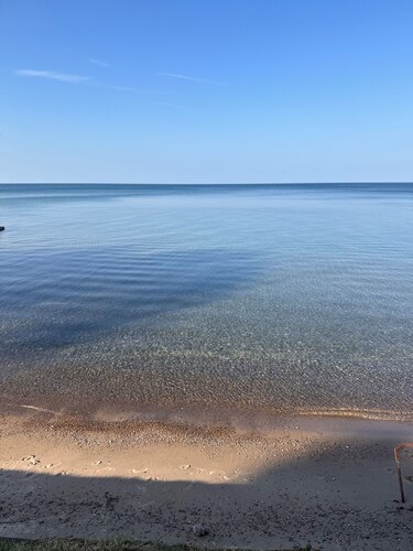 LAKE/BEACH ACCESS 30' Recreational Vehicle- parked, 2 Bedrooms, Lake Huron