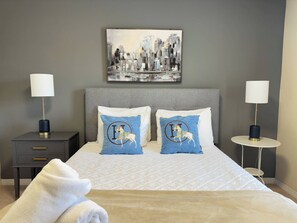 Iron/ironing board, free WiFi, bed sheets