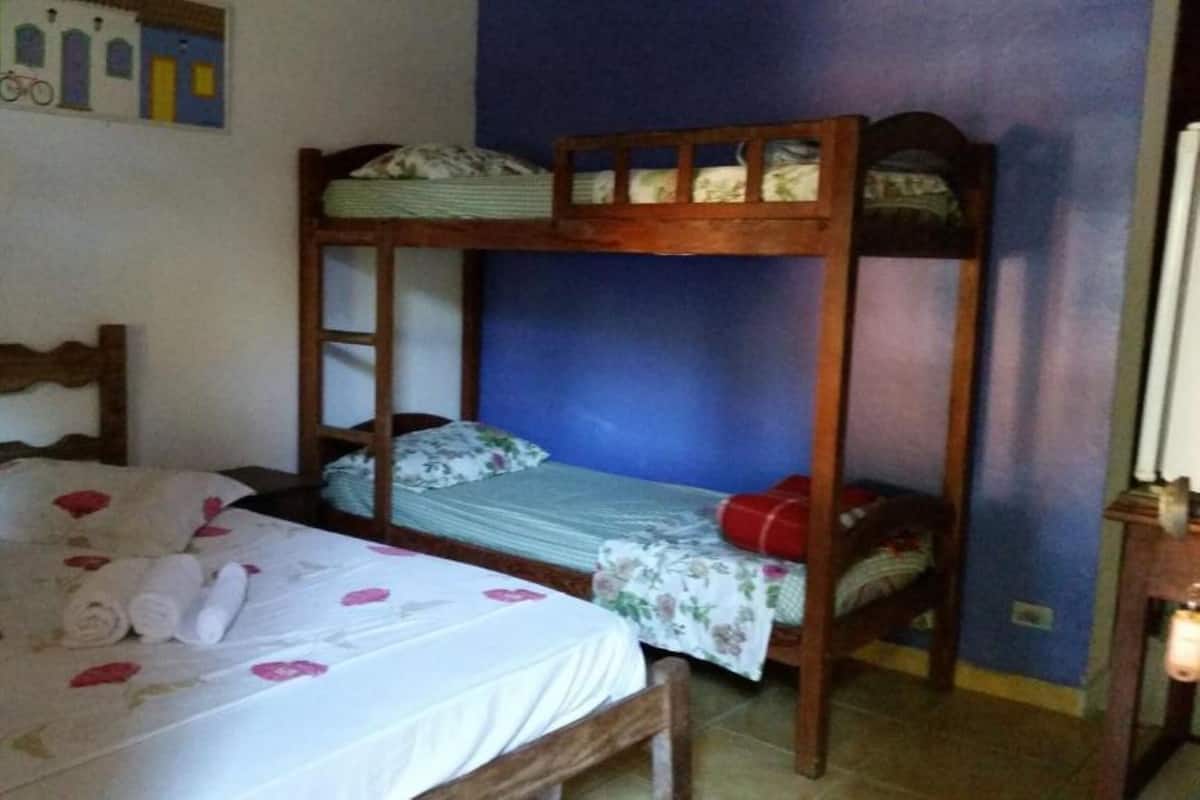Standard Quadruple Room, Balcony, Courtyard View | WiFi (free)