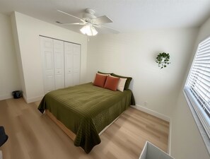 Room - Miami International Airport Stay/beautiful home in central location (Miami)