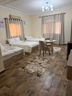 Desk, free WiFi - Stay Inn New Cairo (new cairo)