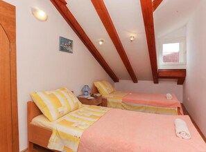 Kamar Double (Double Room with Sea View) | 2 kamar tidur, tempat tidur bayi (biaya tambahan), dan Wi-Fi gratis