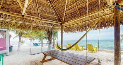 Oceanfront Cabin on Private Island with beach access & kitchen