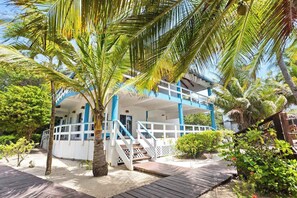 Exterior - Oceanfront escape with shared, outdoor pool, free WiFi, & air conditioning (Placencia)