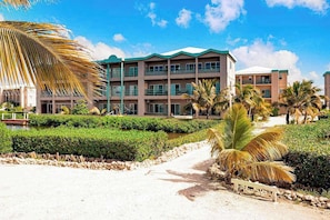 Exterior - Well-Located Beachfront Apartment with Ocean View, Pool, Central AC, & WiFi (San Pedro)