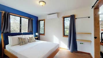 WiFi, bed sheets