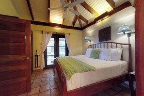 Iron/ironing board, WiFi - Beachfront, ocean-view getaway with shared pool, hammock, WiFi, & central AC (Placencia)