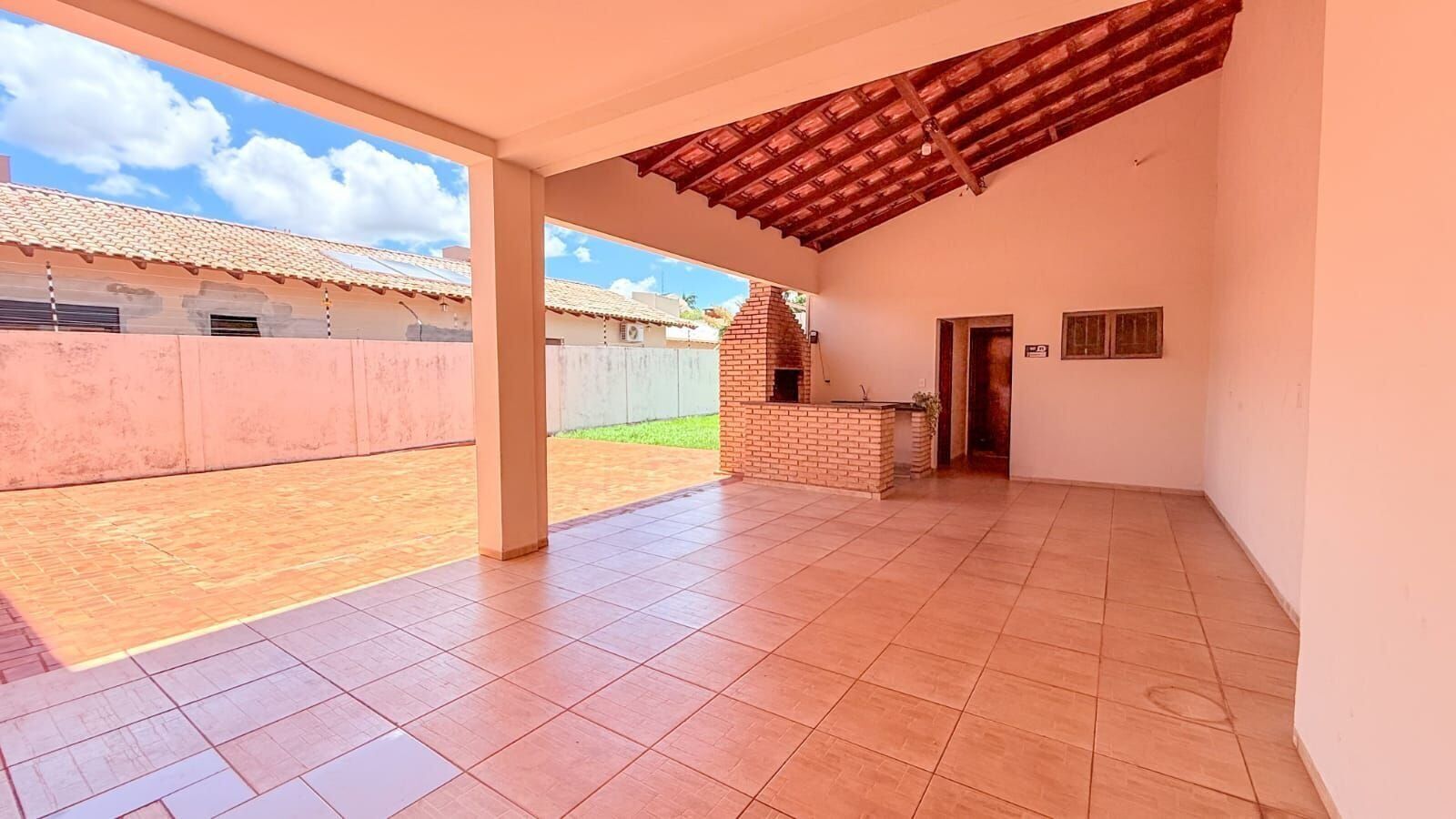 Felles sovesal – basic | Terrasse/patio