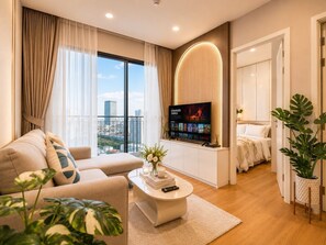 Apartment, 2 Bedrooms, Balcony, Garden View | Living room - Centralworldbts (Bangkok)