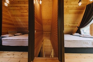 Ferros/tábuas de passar roupa, Wi-Fi de cortesia, roupa de cama