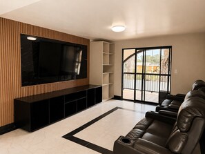 Living area - HOTEL SERENO BUSINESS INN (ENSENADA)