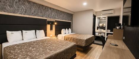 Standard Double Room | Desk, laptop workspace, WiFi (free)