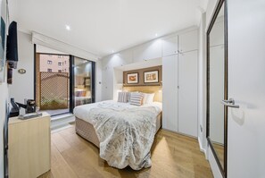 Room - Elegant Kensington 2 Bed apartment with a beautiful terrace (London)