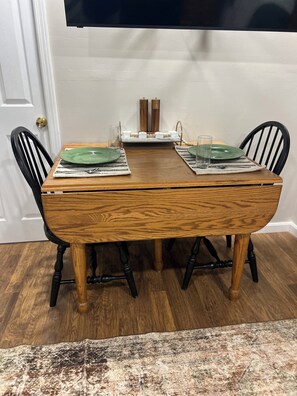 Dining - Downtown Vibes in the Heart of Mohican Country (Loudonville)