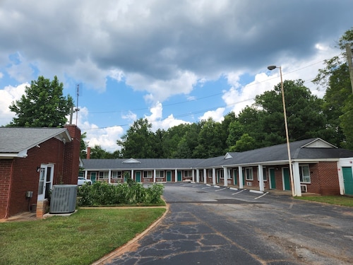 Budget Inn 