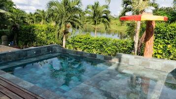 Villa | Pool