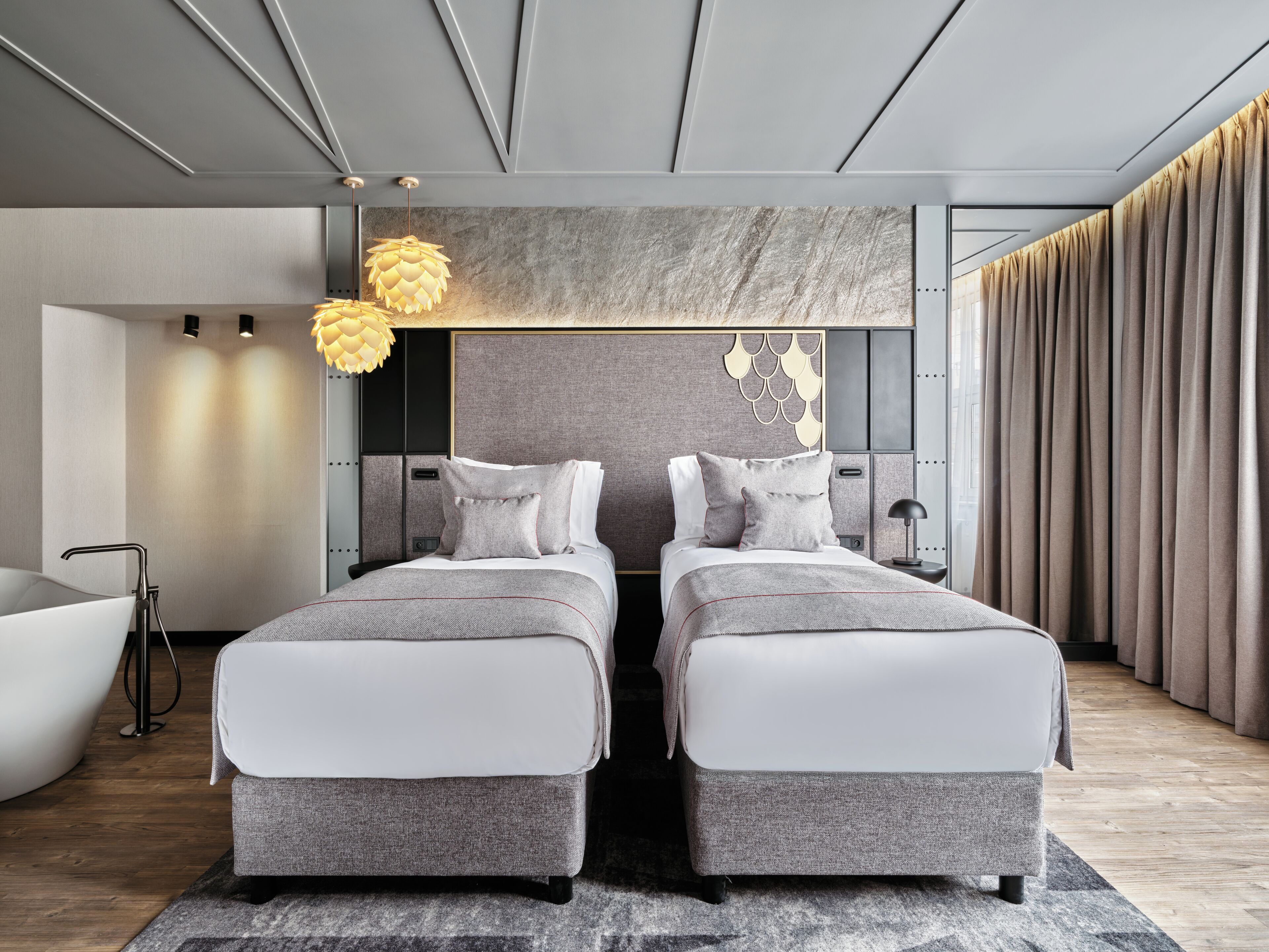 Premium bedding, minibar, in-room safe, desk