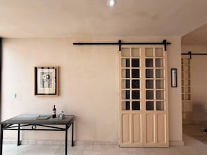 Interior - Ciricote House (Centro)