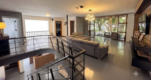 HOSTAL CASA IWA