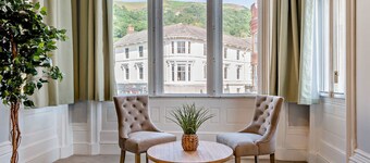 Host & Stay | Flat 1 Club Chambers
