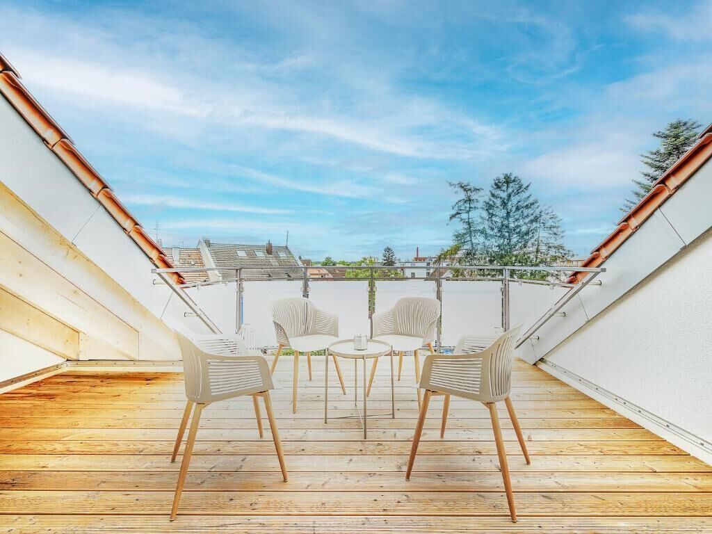Superior-Apartment, Blick auf den Innenhof | Terrasse/Patio