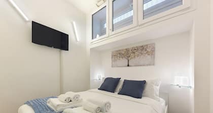 Nirone 8 Executive Suite | Luxury 2-Bedroom, 2-Bath Apartment