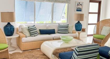 Boho Bungalow in the heart of SoSo
