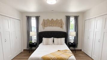 3 bedrooms, WiFi, bed sheets