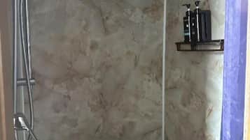 House | Bathroom