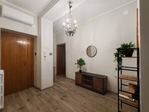 Apartment, 2 Schlafzimmer, Balkon | Innenbereich