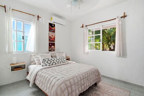 Casa Nube 2-bedroom in wonderful Chan Chemuyil with AC and pool cenotes
