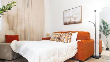 1 bedroom, iron/ironing board, WiFi, bed sheets