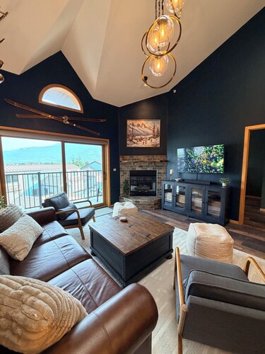 The best views in Frisco. Highest, corner unit, 600 feet to water's edge.